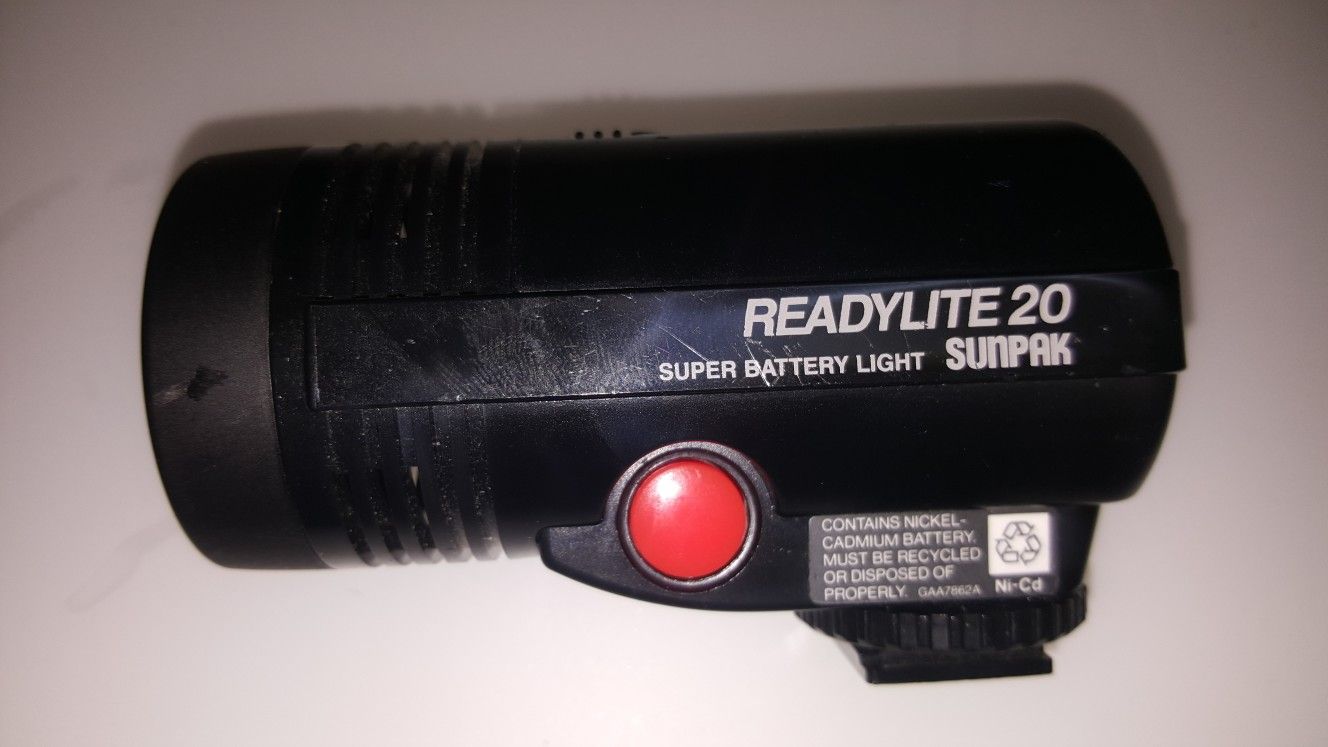 Camera or Camcorder LIGHT