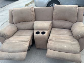 Recliner couch