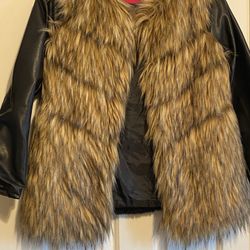Women’s Faux Fur Snd Pleather Jacket
