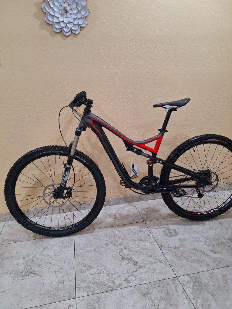 SPECIALIZED STUMPJUMPER ELITE 29 ER FULL SUSPENSION MOUNTAIN BIKE ( LARGE) CHECK MY OTHER BIKES