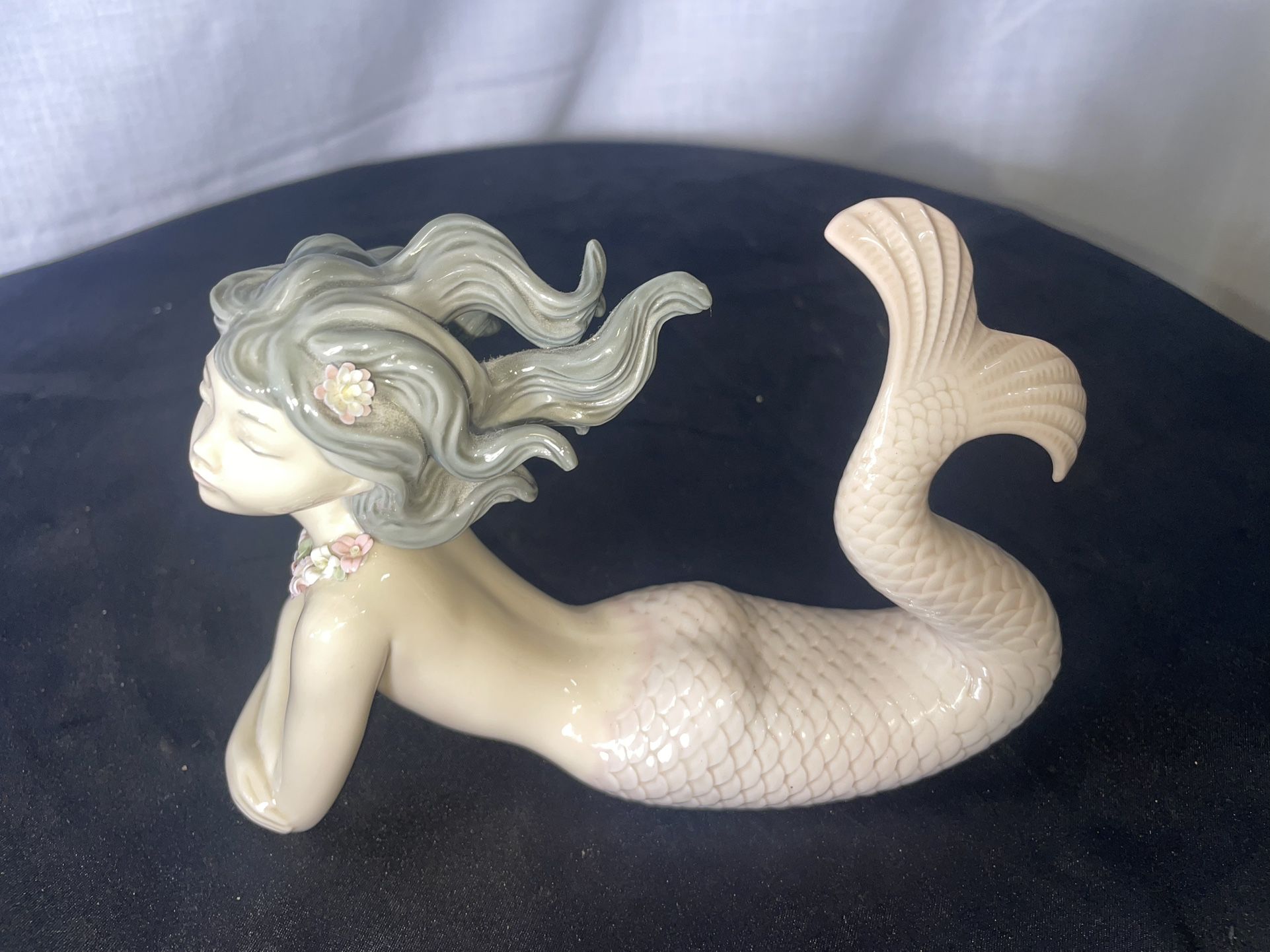 Lladro Spain Porcelain Figurine Siren Laying Nude # 1414 Fantasy Mermaid 1983