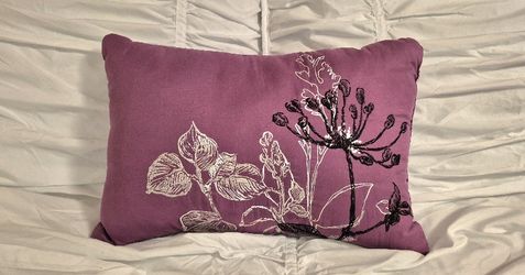 Small Decoration Pillow