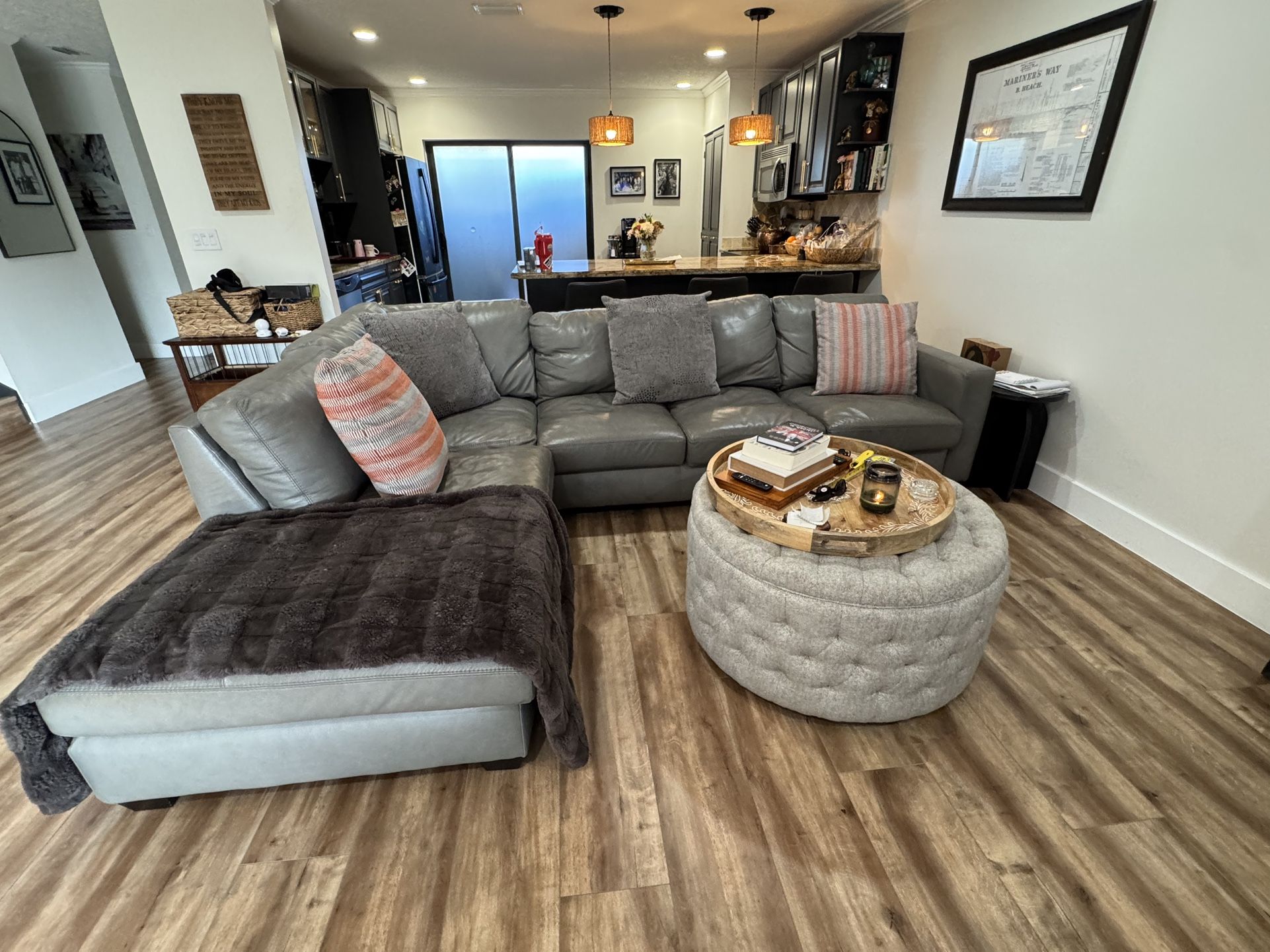 gray leather sleeper couch