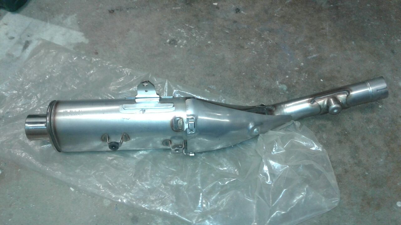 Honda hm mey a1 exahust.