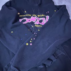 Spider Hoodie Small