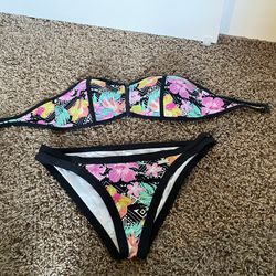 Bikini Set Womens swim suit Hawaiian Pattern 