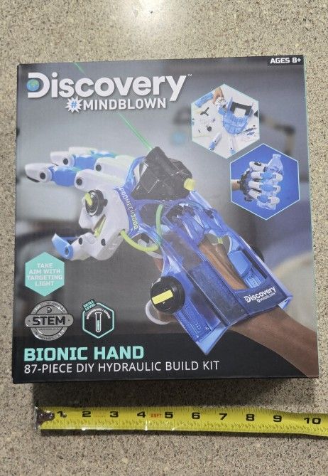 Discovery #MINDBLOWN Bionic Hand DIY Hydraulic Build Kit, Wearable Robotic Hand for STEM Learning