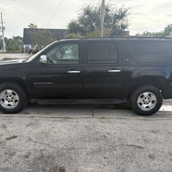 2010 Chevrolet Suburban 
