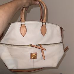 DOONEY & BURKE PURSES