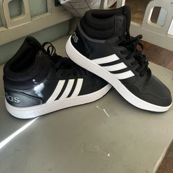 Men’s Brand New Adidas 