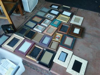 picture frames alot