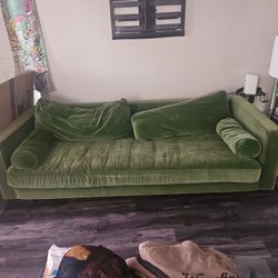 Biriar sofa 