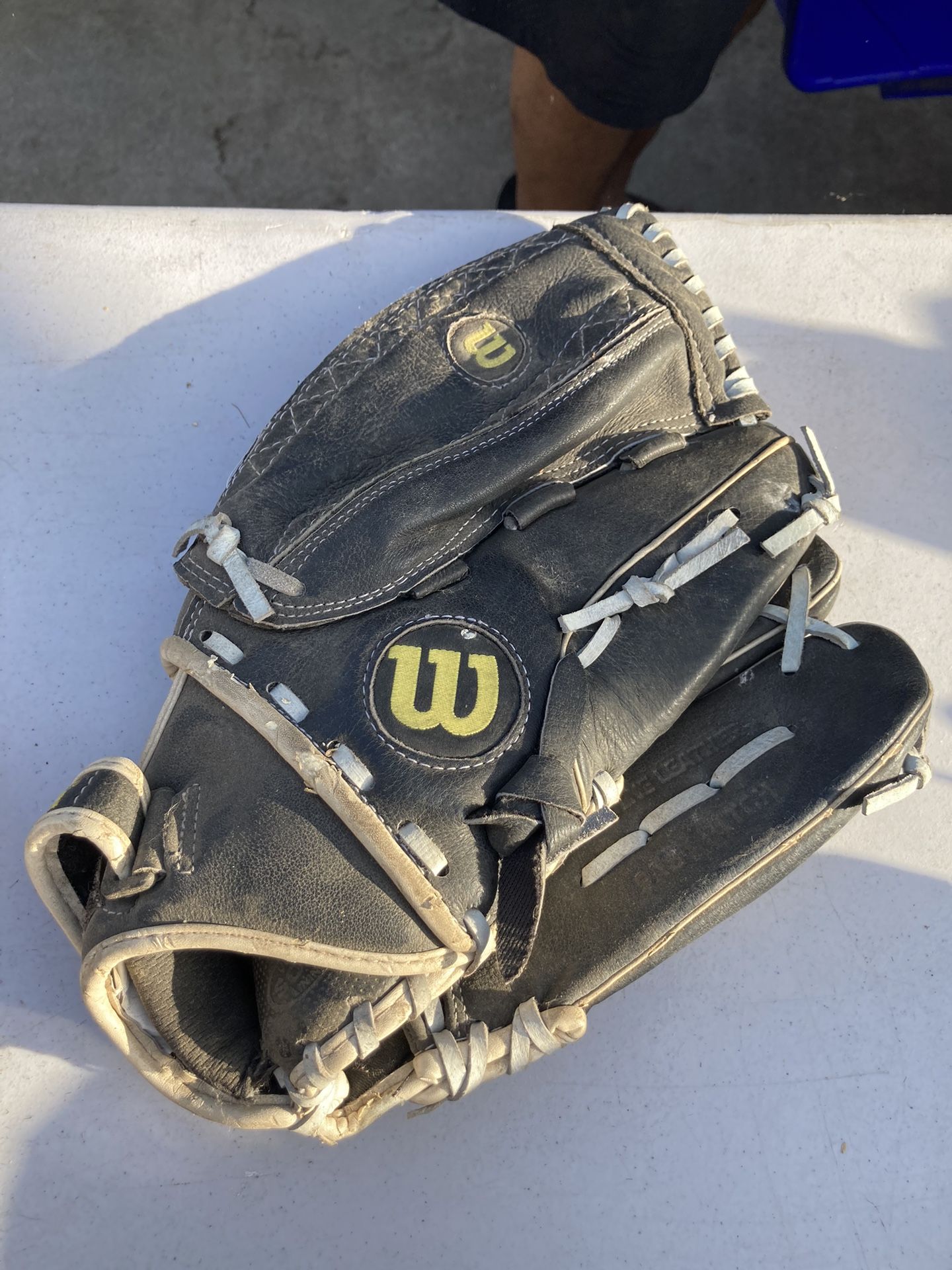 Baseball Glove 