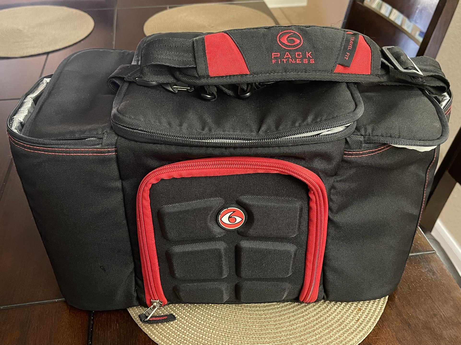 6 PACK MEAL PREP TOTE - BLACK/RED $40 OBO