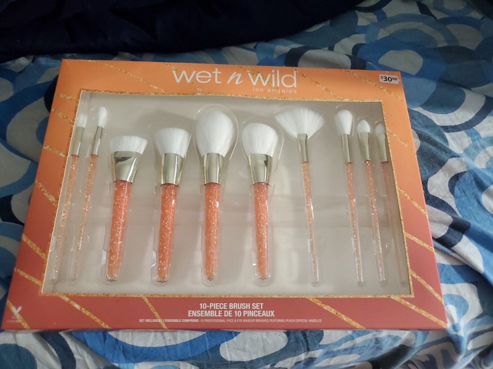 Wet N Wild 10 Piece Brush Set