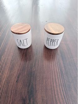 Salt & Pepper Shakers