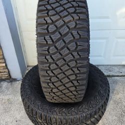 NEW LT 315/70R17 Goodyear Wrangler Territory MT Tires