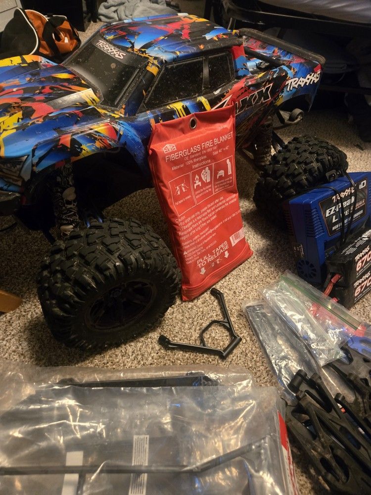 Xmaxx Rc Car..