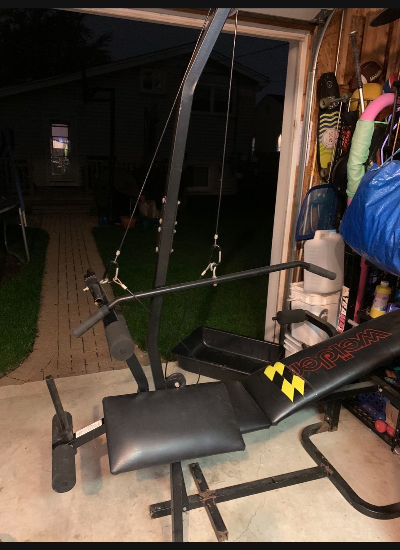 Weight Bench