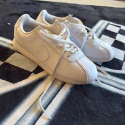 Nike Cortez  Size 4.5 Y 