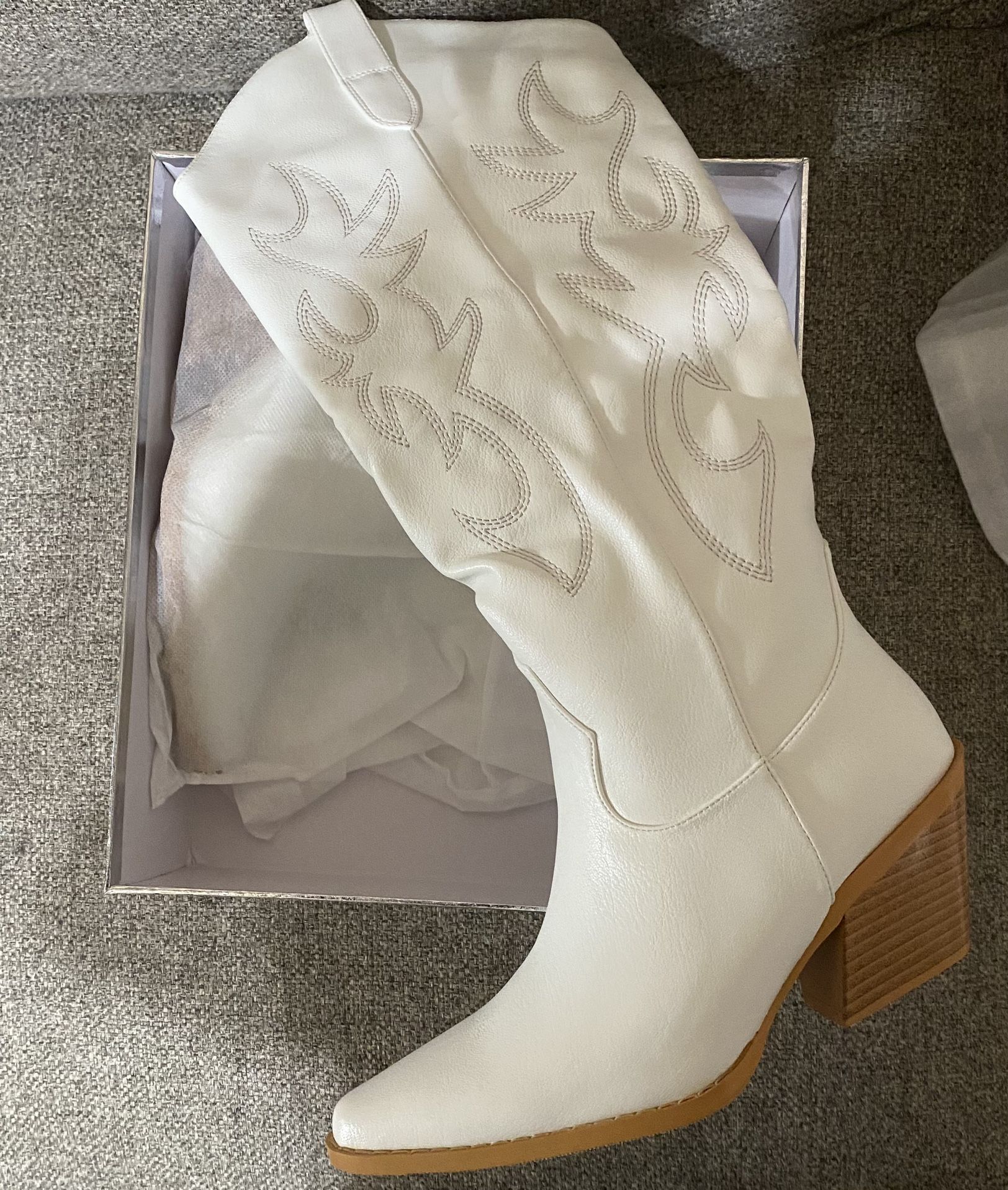 White Cowboy Boots Women 