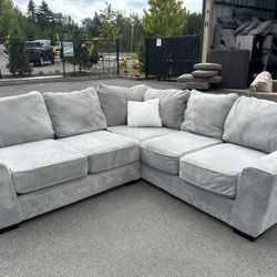 Sectional Couch 