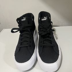 Women’s New Puma size 8.5.