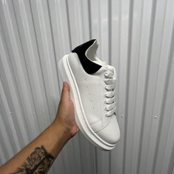 Alexander Mqueen Sneaker