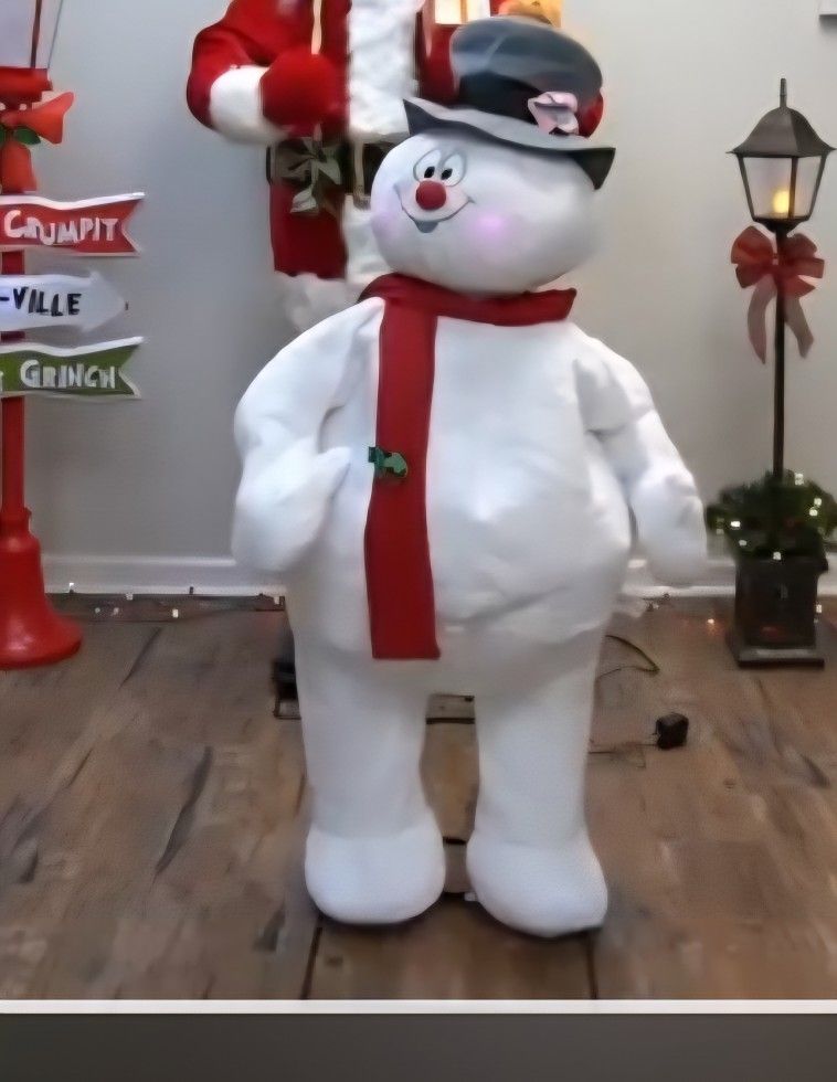 4 Ft Frosty The Snowman Animatronic Christmas Decorations