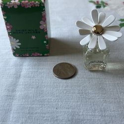 Marc Jacobs Daisy Wild Mini Perfume