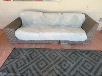 Modern All-Weather Wicker Outdoor Sofa – Durable Resin Rattan Patio Couch