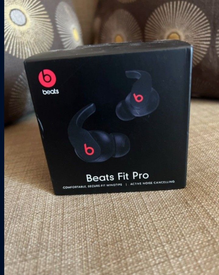 Black Beats Fit Pro New Open Box