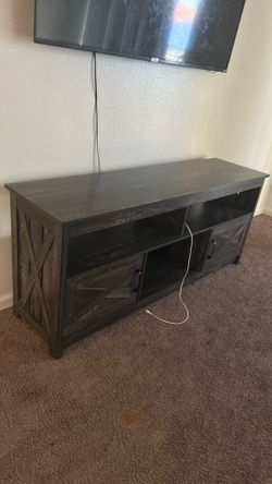 Entertainment stand