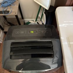 LG 14,000 BTU Portable A/C Unit