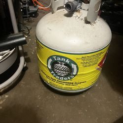 Full Propane Tank 