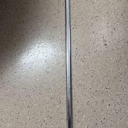 Metal oval clothes rack