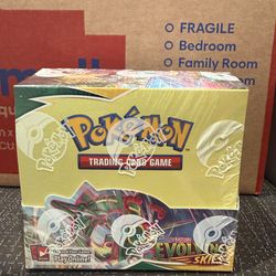 Evolving skies booster box