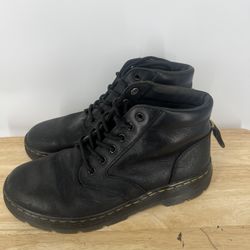 Dr. Martens Unisex-Adult Bonny Leather Chukka Boot Women's 9 Men's 8 EU 41