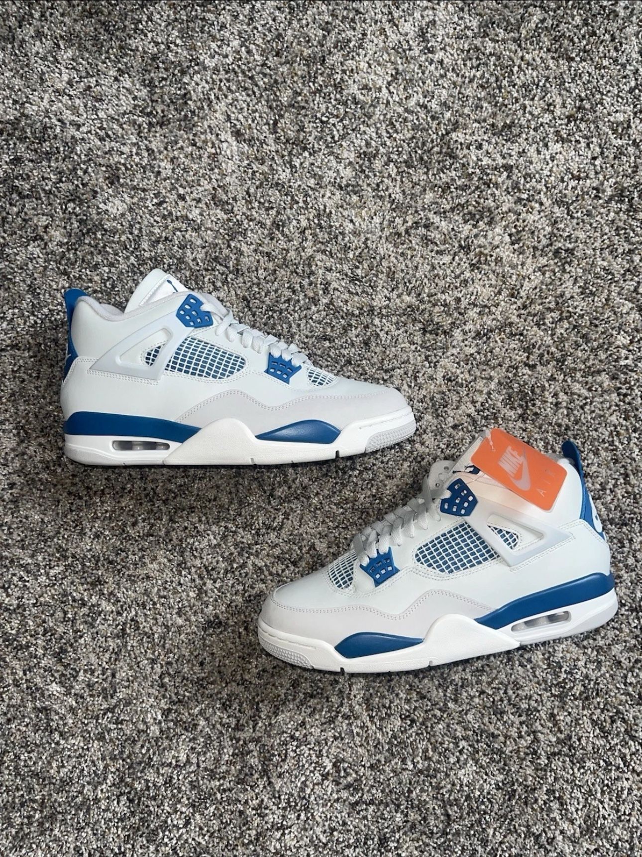 Air Jordan 4 Retro “Military Blue”