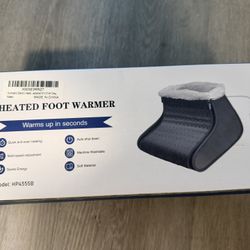 HEATED FOOT WARMER  Warms up in seconds  Quick and even heating  Auto shut down  Multi-speed adjustment  Machine Washable  Saves Energy  Soft Material