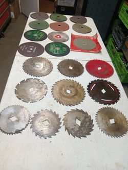 Circular saw blades cut off and sanding discs tools