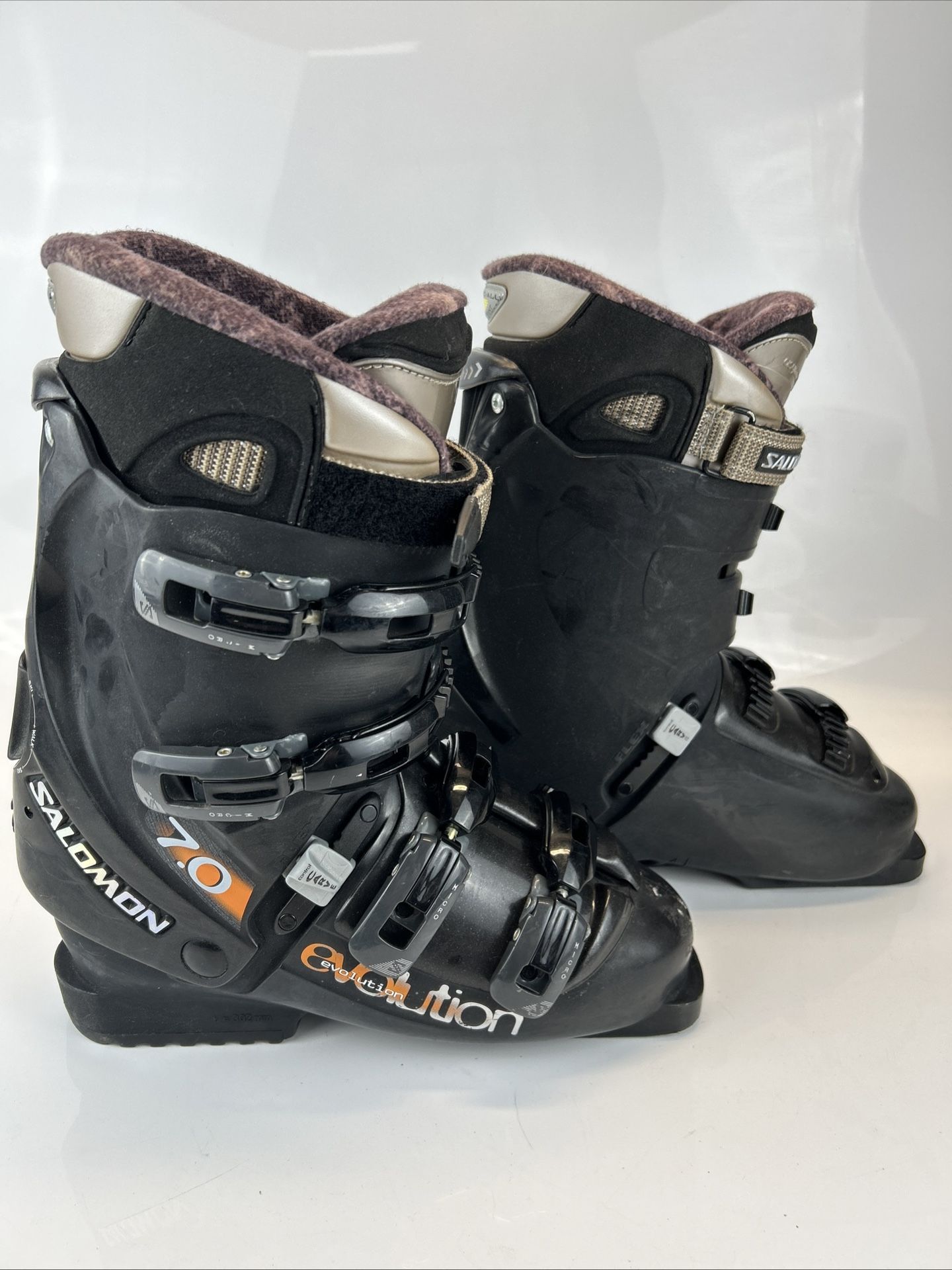 Salomon Evolution 7.0 Ski Boots Men’s Size 26 Mondo Flex 70-60 Carve Control BLK