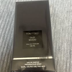 TOM FORD