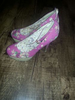 Pink rose heels