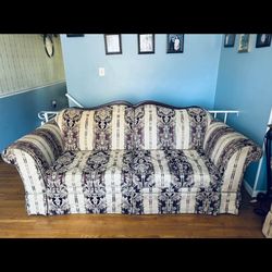 Free living room set