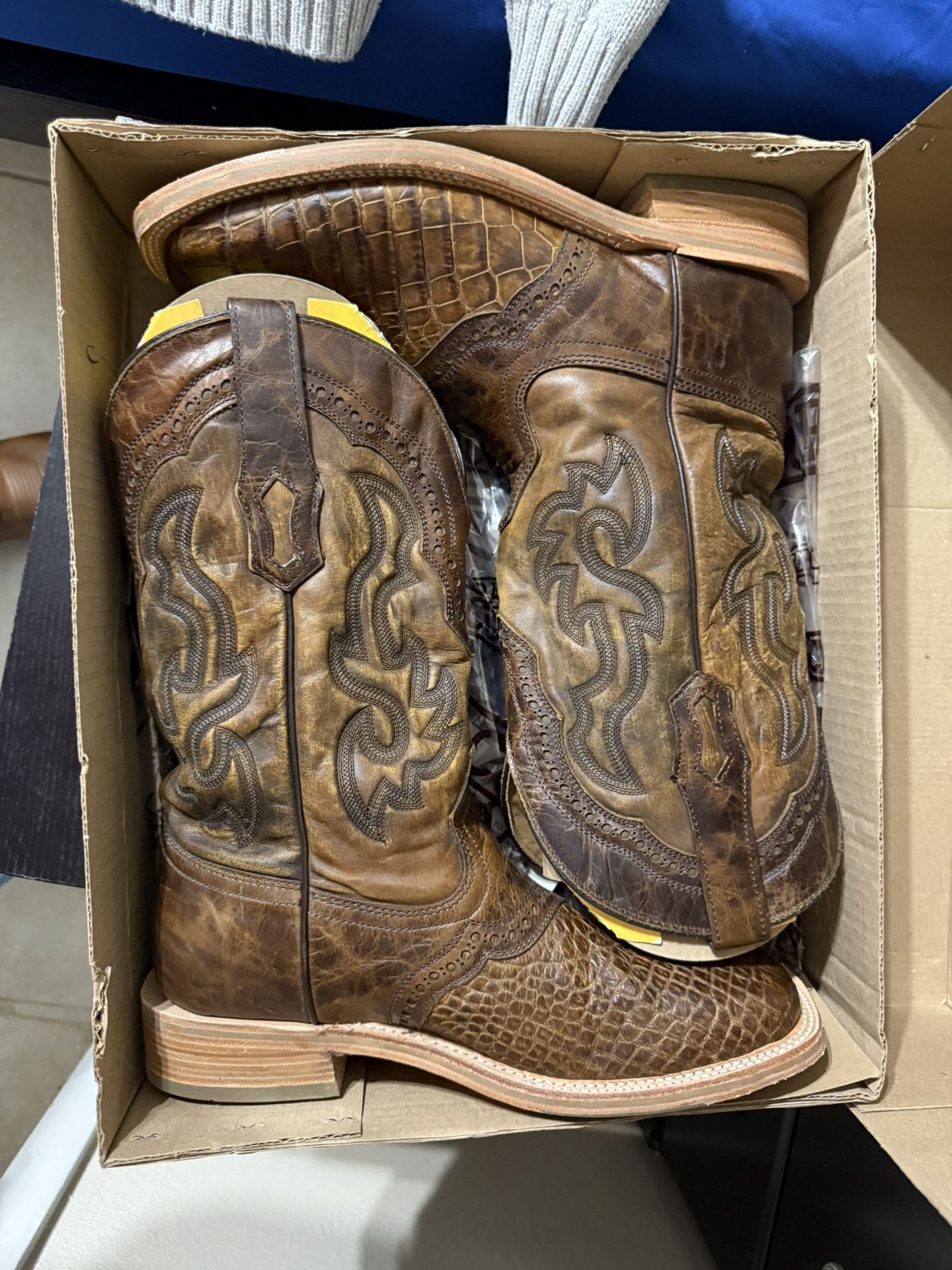 Corral American Alligator Men’s Boots 