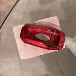 Red Carbon Key Mustang