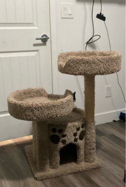 Cat tree