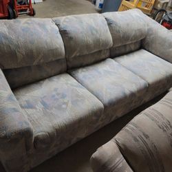 Sleeper Sofa $100 Pickup In Riverbank 