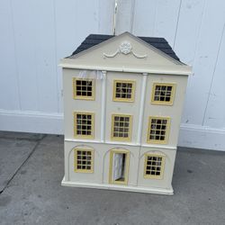 Victorian Toy townhouse